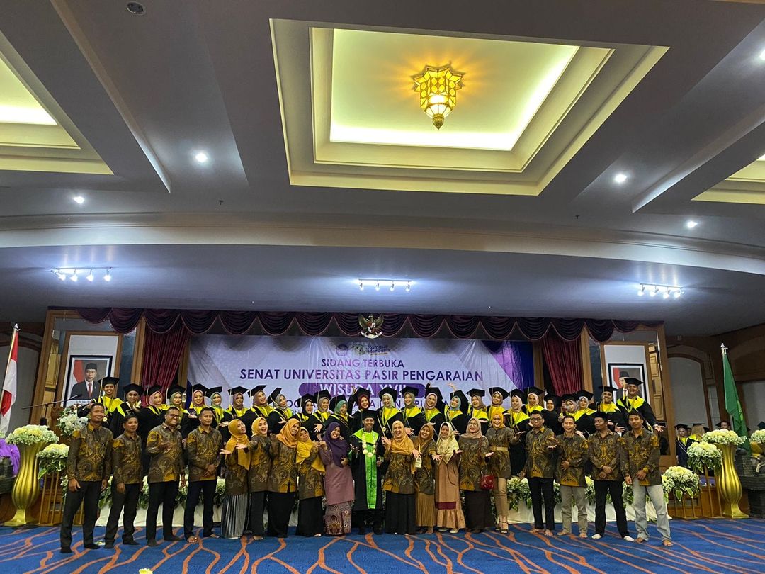 Universitas Pasir Pengaraian Mewisuda sebanyak 224 Mahasiswa

