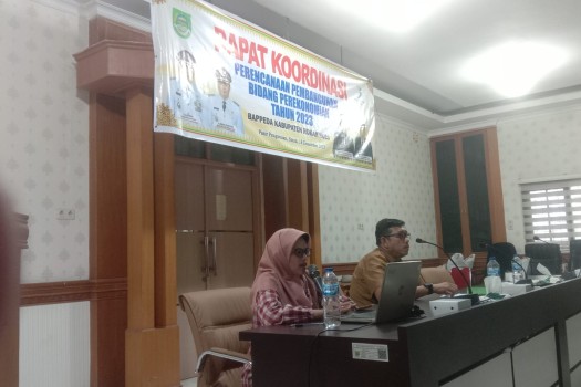 Dr. Heffi Christya Rahayu, M.Si Berbagi Pemikiran pada Rapat Koordinasi Pembangunan Ekonomi
