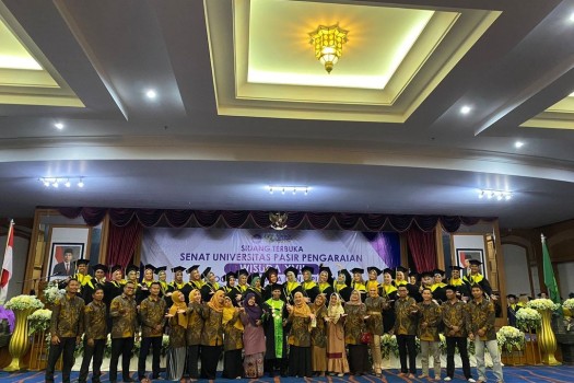 Universitas Pasir Pengaraian Mewisuda sebanyak 224 Mahasiswa
